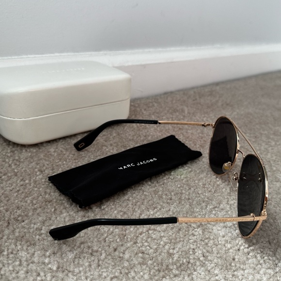 Women Mark Jacobs Aviator Sunglasses - Picture 7 of 11